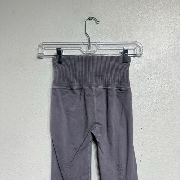 Free People Movement Lavender Good Karma Leggings Sz XS - Picture 7 of 11